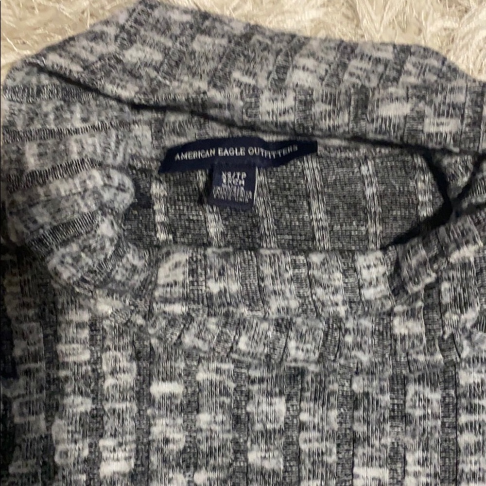 American Eagle Lightweight Turtleneck - image 3